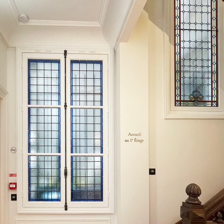 une-fenetre-a-paris-fenetre-sur-mesure-vitraux-fasst-3